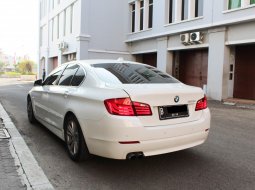 Jual Mobil BMW 5 Series 520i 2012 6