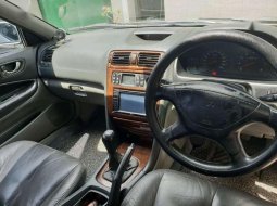 1998 Mitsubishi Galant dijual 6