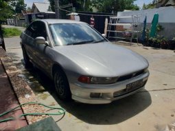 1998 Mitsubishi Galant dijual 5