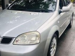 2004 Chevrolet Optra dijual 5