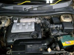 Kia Carens  2003 harga murah 8