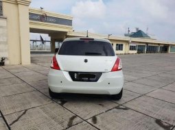 Suzuki Swift (GX) 2016 kondisi terawat 2