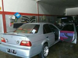 Toyota Soluna XLi 2001 harga murah 2