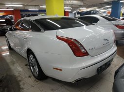 Jual Mobil Jaguar XJ Portofolio L 2013 4