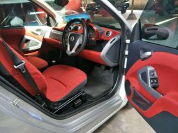 Smart fortwo 2012 terbaik 2