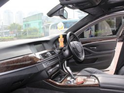 Jual Mobil BMW 5 Series 520i 2012 6