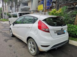 Ford Fiesta 2013 dijual 2