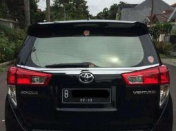 Toyota Venturer 2017 dijual 6