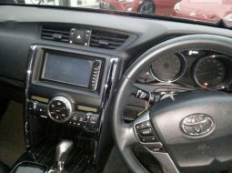 Toyota Mark X 250G 2012 Hitam 1
