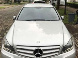 2012 Mercedes-Benz C-Class dijual 5