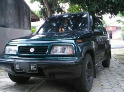 Jual Mobil Suzuki Escudo JLX 1995 2