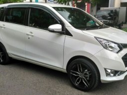 Jual Mobil Daihatsu Sigra R 2016 1