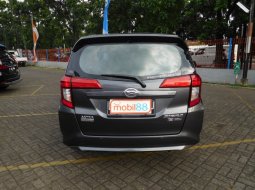 Jual Daihatsu Sigra R 2017 2