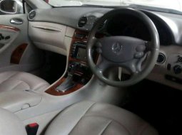 Mercedes-Benz CLK 2005 dijual 3