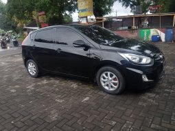 Jual Mobil Hyundai Grand Avega 1.4 NA 2011 2