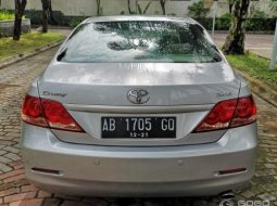 Jual Mobil Toyota Camry G 2006 4