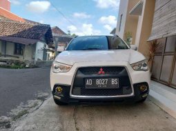 Mitsubishi Outlander 2012 terbaik 5