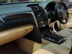 Toyota Camry 2015 dijual 6