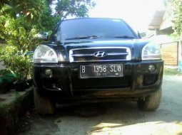 Hyundai Tucson  2005 Hitam 5