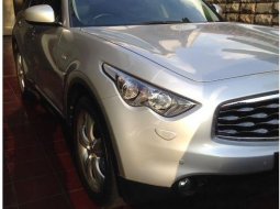 Infiniti FX37 () 2011 kondisi terawat 6