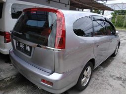 Jual mobil Honda Stream 1.7 2002 6