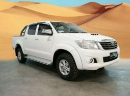 Toyota Hilux 2015 terbaik 6