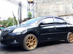 Jual Mobil Toyota Vios G 2010 3