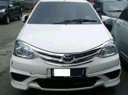 Toyota Etios () 2013 kondisi terawat 6