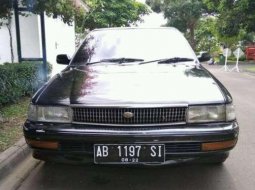 Toyota Corona  2000 Hitam 3