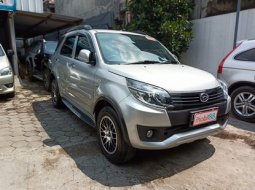 Jual mobil Daihatsu Terios X 2015 1