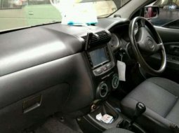 Daihatsu Xenia 2006 terbaik 1