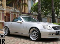 Mercedes-Benz SLK 1997 terbaik 1