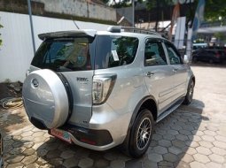 Jual mobil Daihatsu Terios X 2015 2