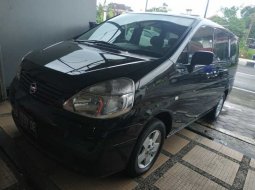 Jual Nissan Serena Ct 2005 1