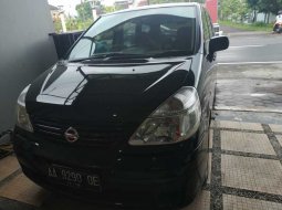 Jual Nissan Serena Ct 2005 2