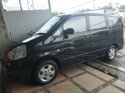 Jual Nissan Serena Ct 2005 3