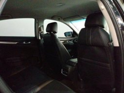 Honda Civic 2 2017 Hitam 3
