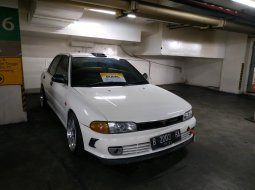 Jual Mitsubishi Lancer 1.6 GLXi 1995 2