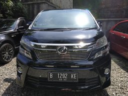 Jual Toyota Vellfire 2.4 ZG A/T 2012 1