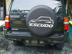 Suzuki Escudo () 2006 kondisi terawat 3