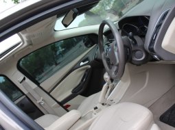 Jual Mobil Ford Focus TItanium 2012 8