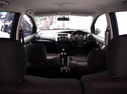 Jual mobil Nissan Livina X-Gear 2011 4