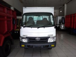 Jual Mobil Toyota Dyna Manual 6R CHASIS 110 PS FT 2012  1