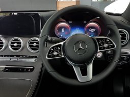 Jual Mercedes-Benz C 200 Avantgarde 2019 3