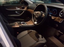 Jual Mercedes-Benz E250 Avantgarde 2018 6