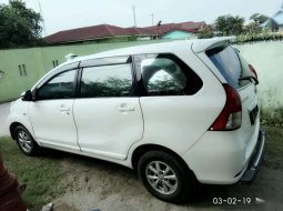 Toyota Avanza 2015 dijual 4