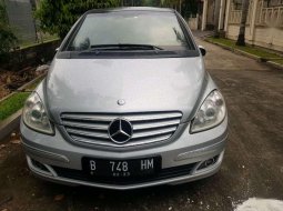 Mercedes-Benz B-CLass (B 200) 2007 kondisi terawat 4