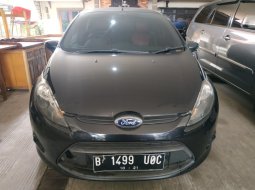 Jual Mobil Ford Fiesta Style 2011 1