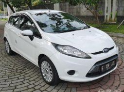 Jual Ford Fiesta 1.5 NA 2011 2