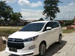 2018 Toyota Kijang Innova dijual 2